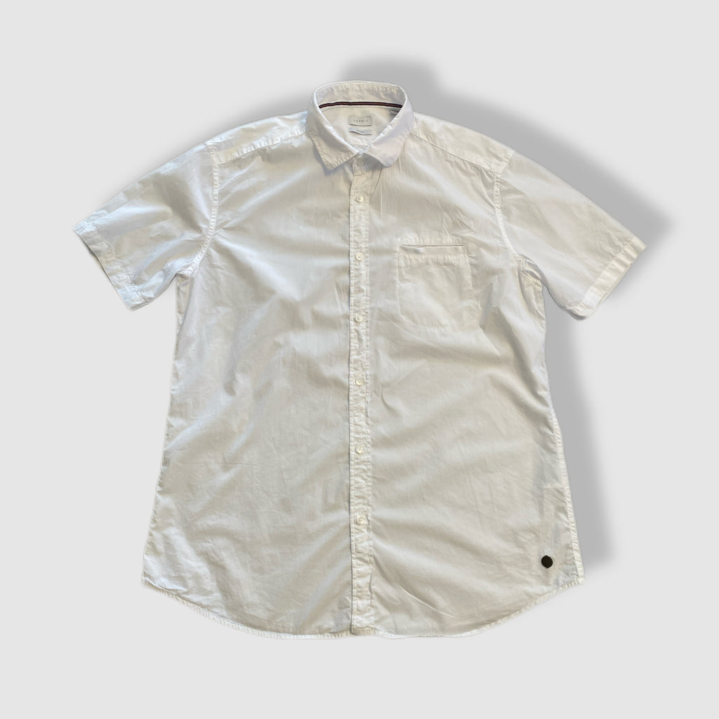 Esprit ing, Kiváló, XL
