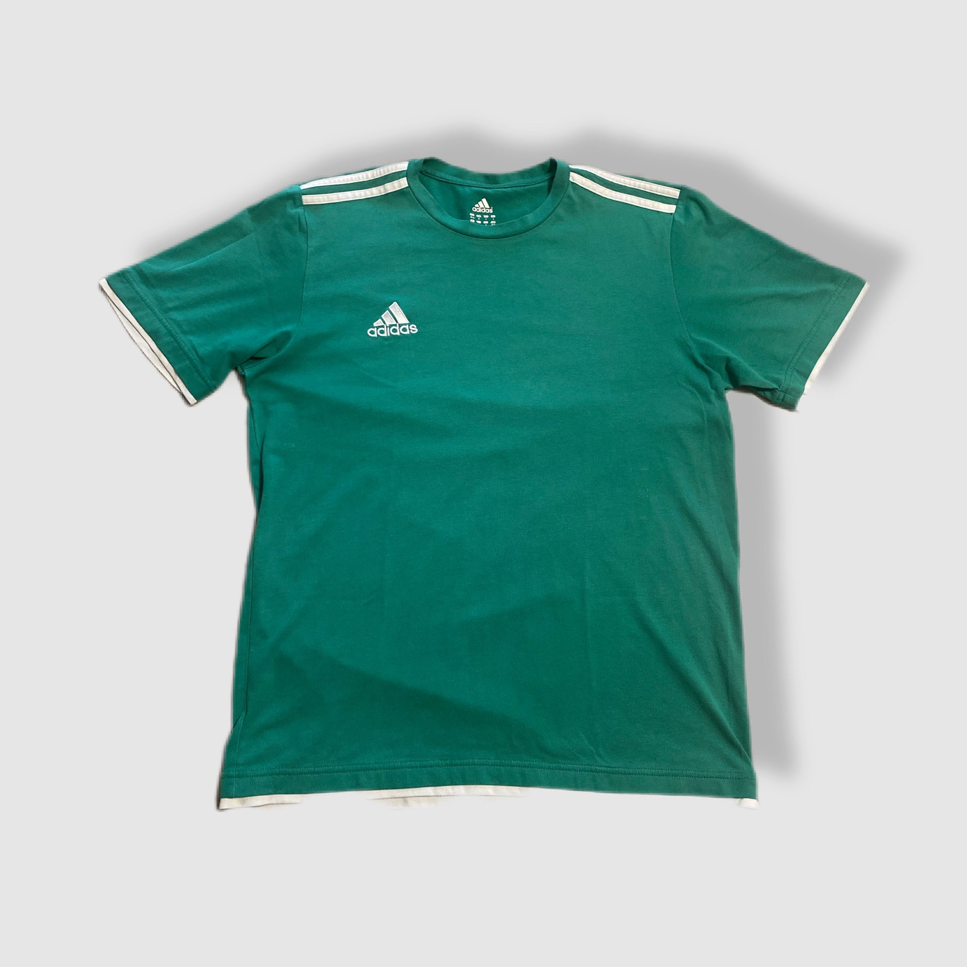Adidas póló, Kiváló, M